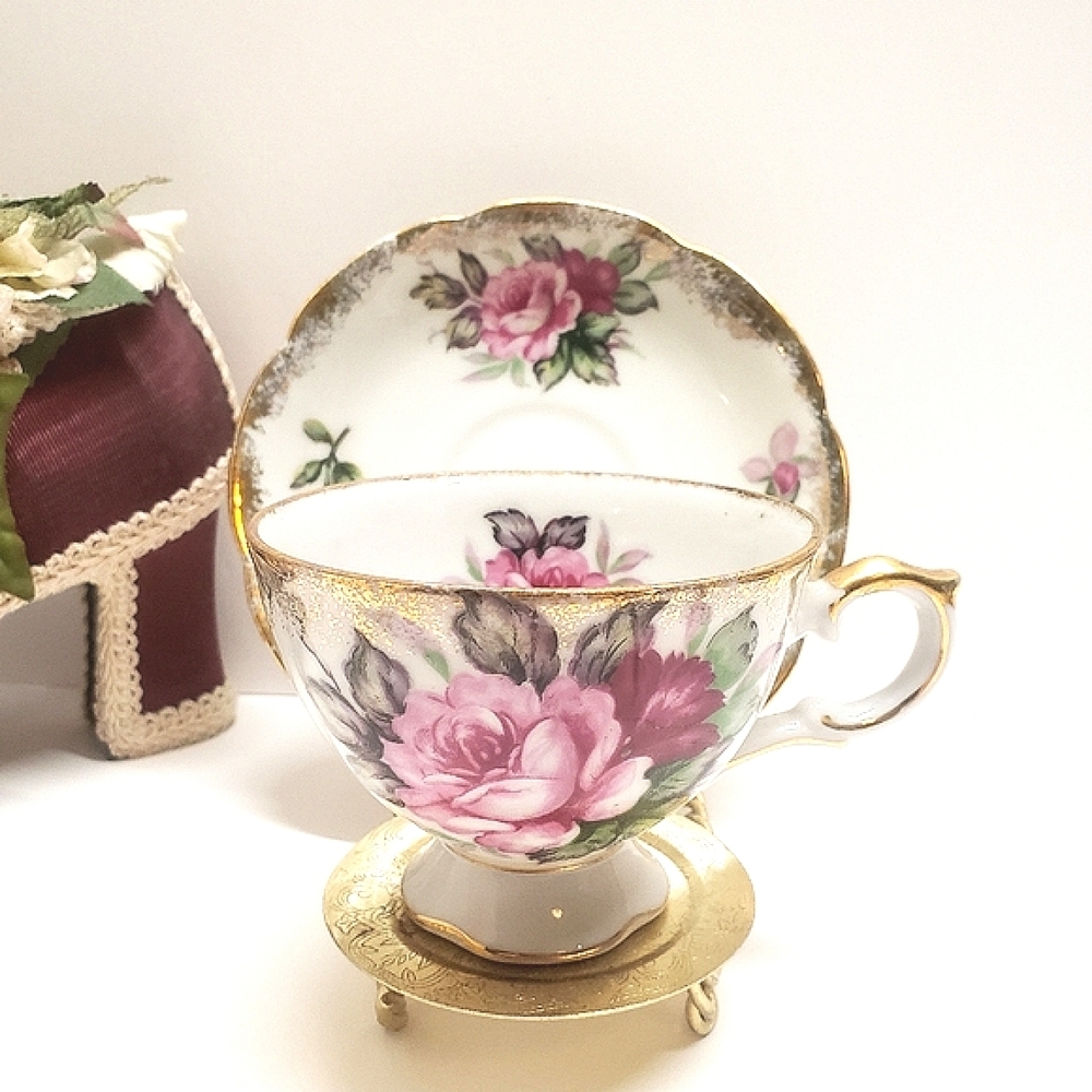 Elegant Floral Teacup and Saucer Set